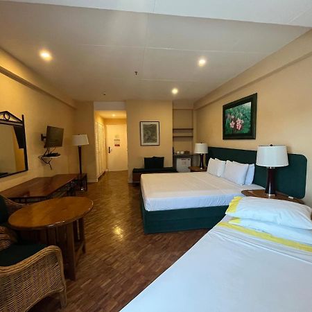 Coco Grande Hotel Dumaguete City Eksteriør billede